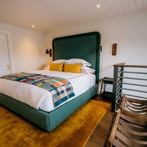 Superior King Suite
